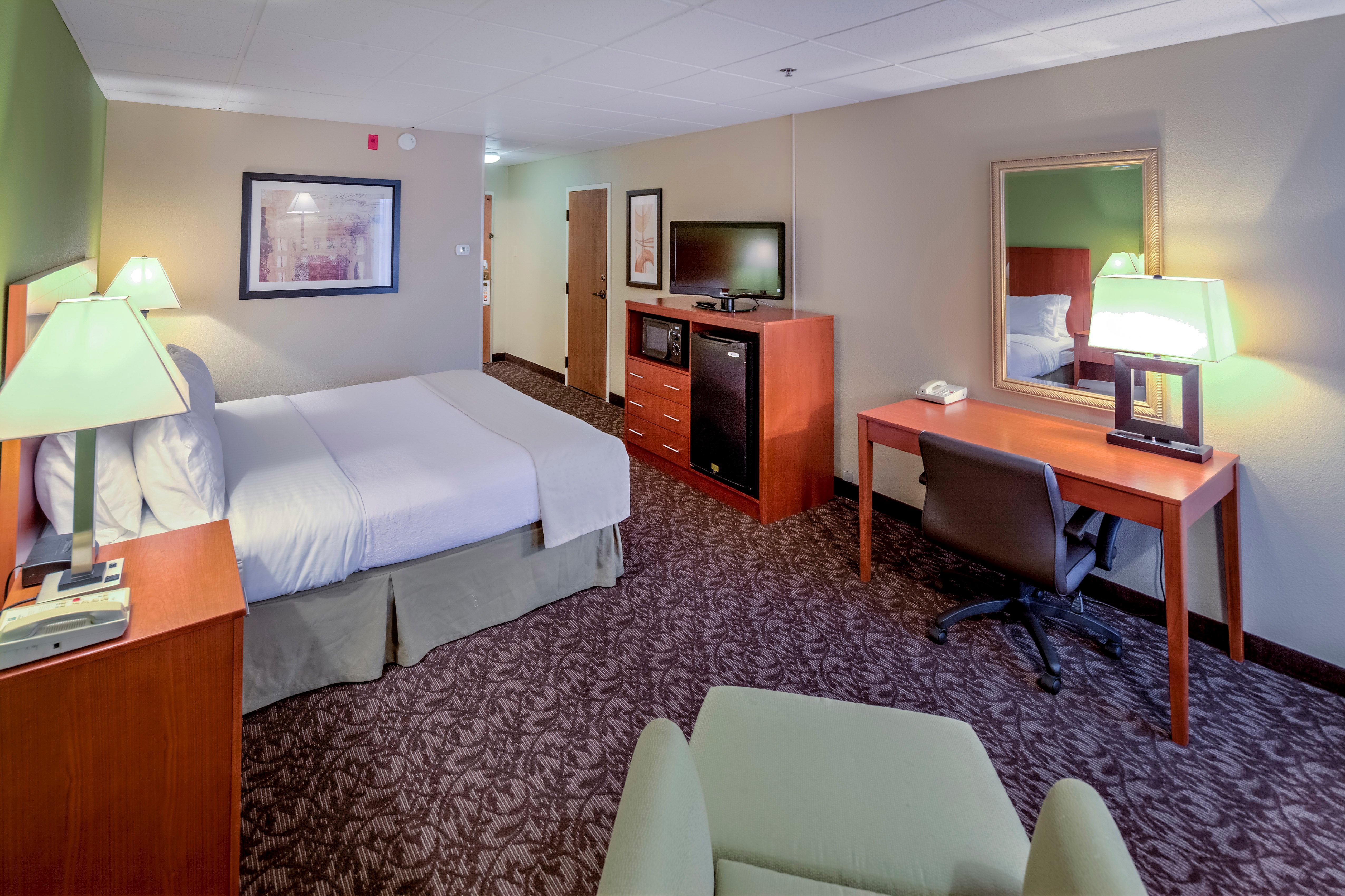 Quality Inn & Suites Downtown Mansfield Bagian luar foto