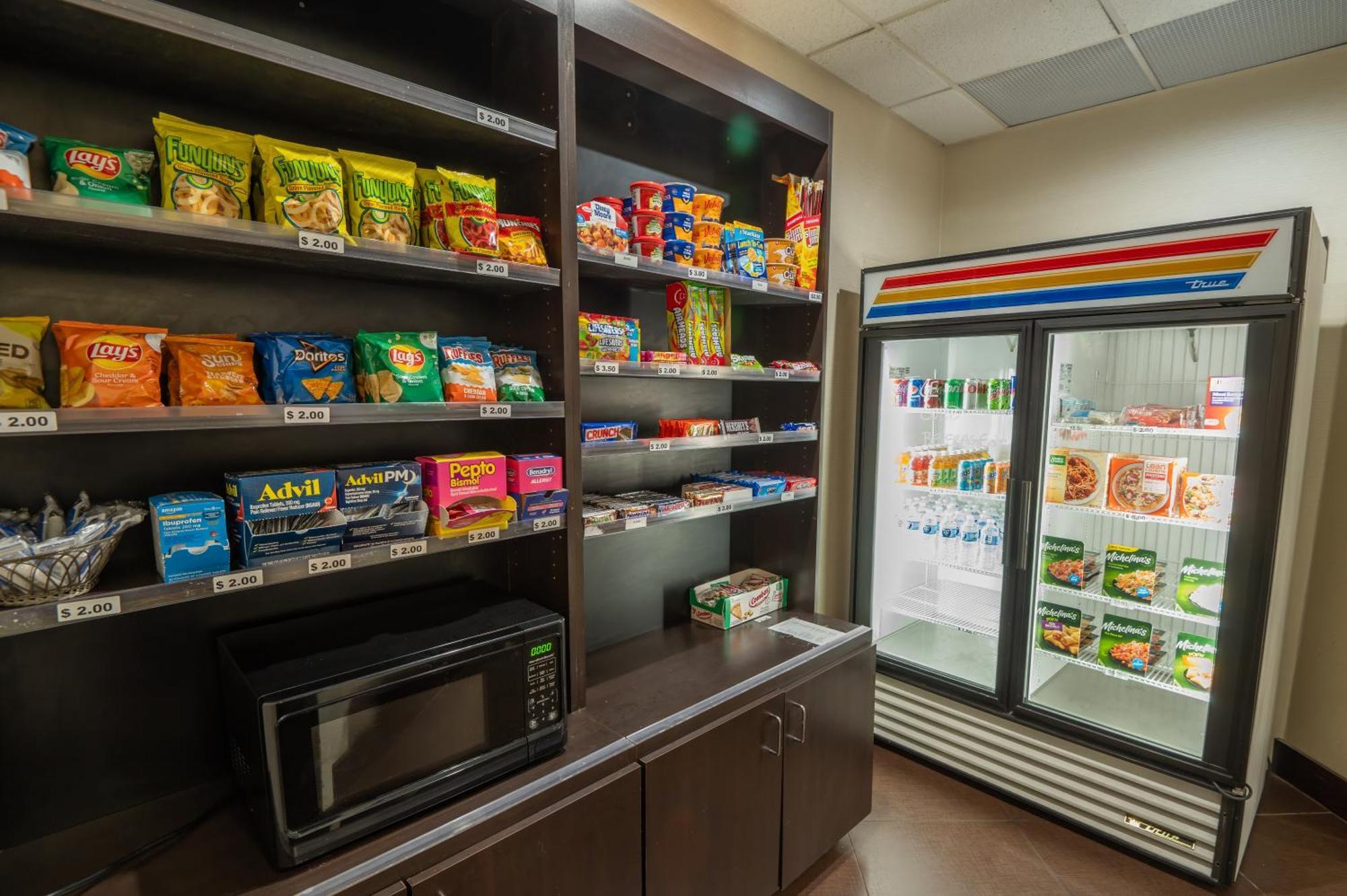 Quality Inn & Suites Downtown Mansfield Bagian luar foto